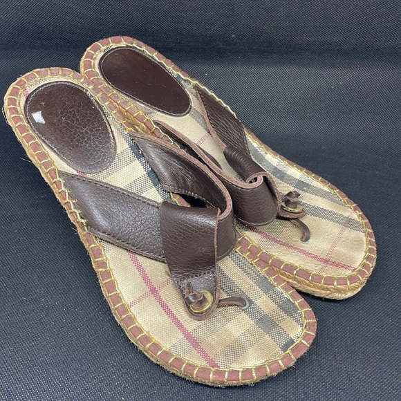 Burberry Wedge Slip - Picture 1 of 4